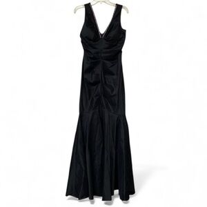 NV Couture Ruched Mermaid Evening Black Gown Size 8